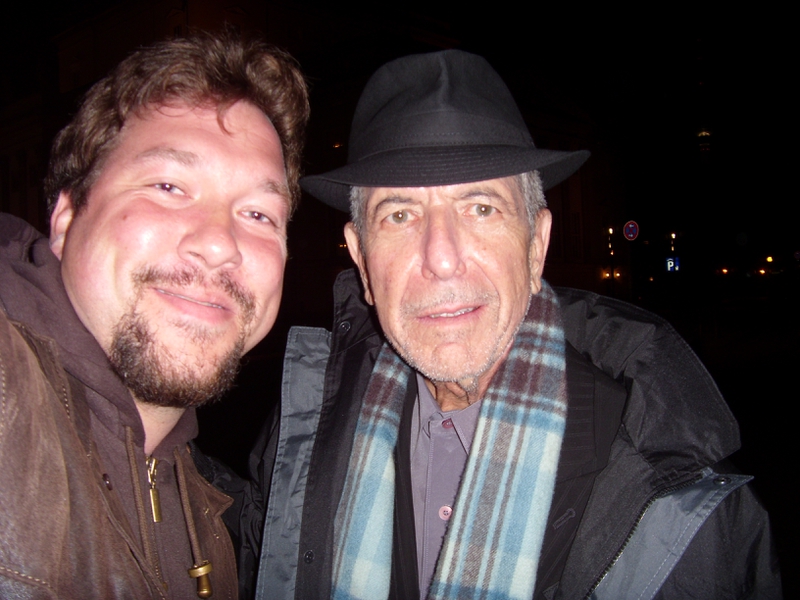 Leonard Cohen Photo with RACC Autograph Collector RB-Autogramme Berlin Leonard Cohen Photo with RACC Autograph Collector RB-Autogramme Berlin