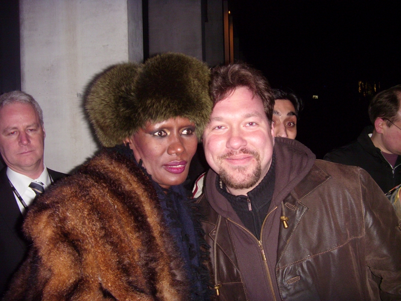 Grace Jones Photo with RACC Autograph Collector RB-Autogramme Berlin