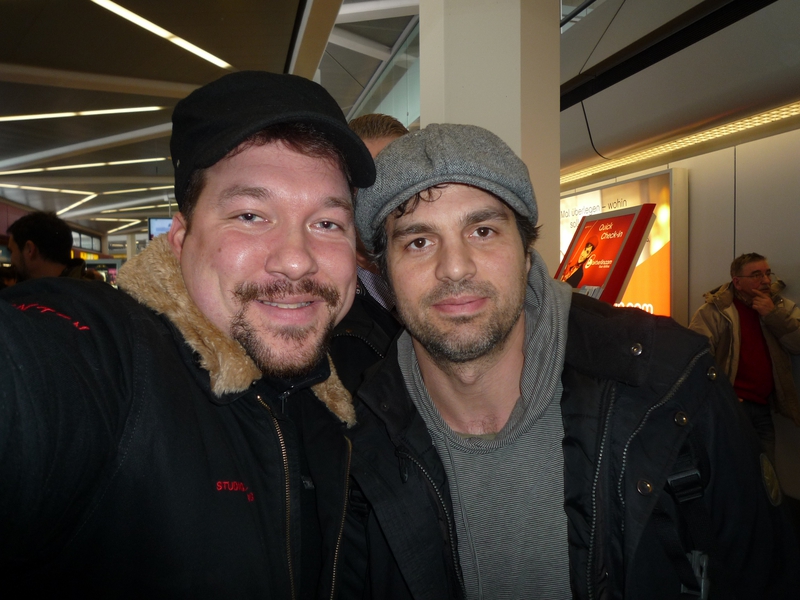 Mark Ruffalo Photo with RACC Autograph Collector RB-Autogramme Berlin