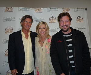 Olivia Newton-John Olivia Newton-John