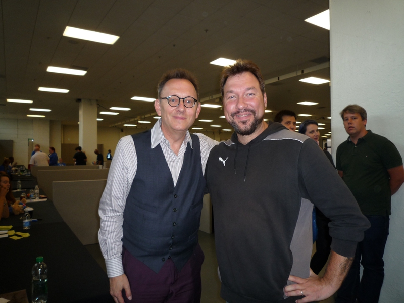 Michael Emerson Photo with RACC Autograph Collector RB-Autogramme Berlin Michael Emerson Photo with RACC Autograph Collector RB-Autogramme Berlin