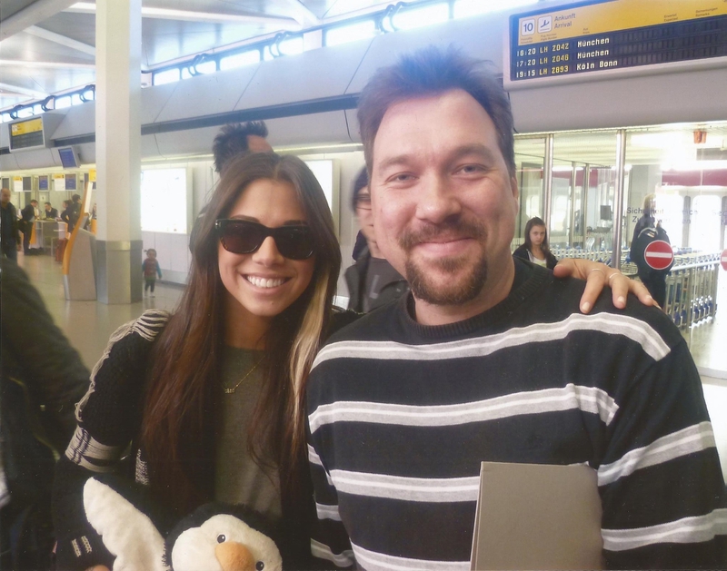 Christina Perri Photo with RACC Autograph Collector RB-Autogramme Berlin Christina Perri Photo with RACC Autograph Collector RB-Autogramme Berlin