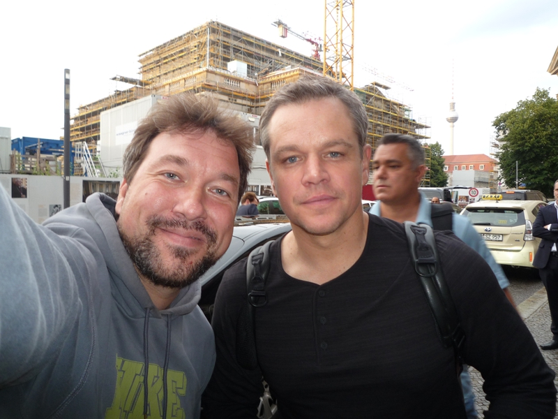 Matt Damon Photo with RACC Autograph Collector RB-Autogramme Berlin