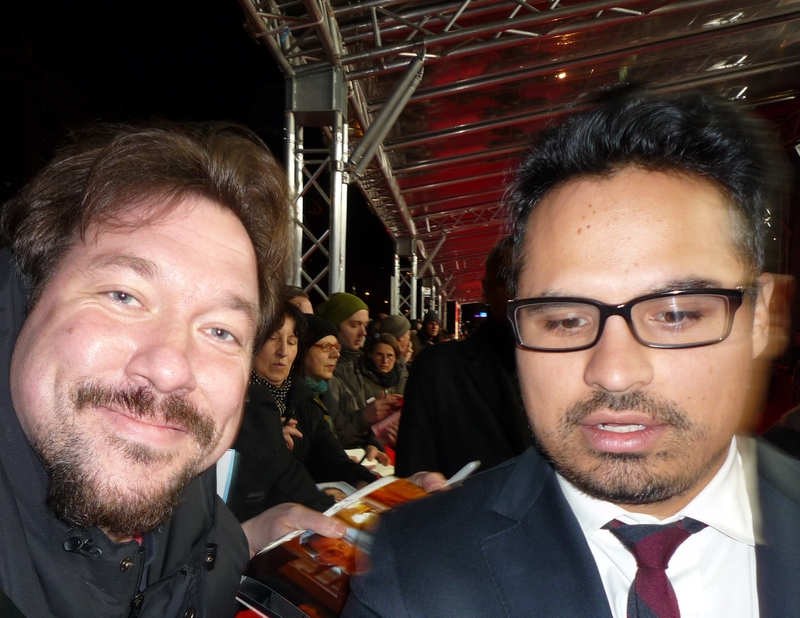 Michael Pena Photo with RACC Autograph Collector RB-Autogramme Berlin Michael Pena Photo with RACC Autograph Collector RB-Autogramme Berlin