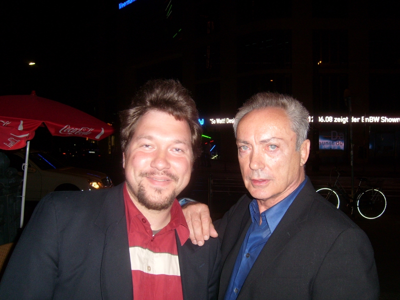 Udo Kier Photo with RACC Autograph Collector RB-Autogramme Berlin Udo Kier Photo with RACC Autograph Collector RB-Autogramme Berlin