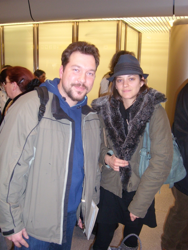 Marion Cotillard Photo with RACC Autograph Collector RB-Autogramme Berlin