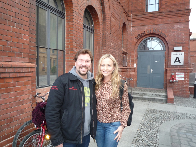 Abi Tucker Photo with RACC Autograph Collector RB-Autogramme Berlin