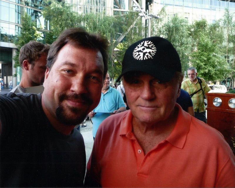 Bruce Johnston Photo with RACC Autograph Collector RB-Autogramme Berlin