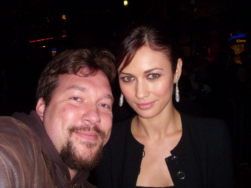 Olga Kurylenko Photo with RACC Autograph Collector RB-Autogramme Berlin Olga Kurylenko Photo with RACC Autograph Collector RB-Autogramme Berlin