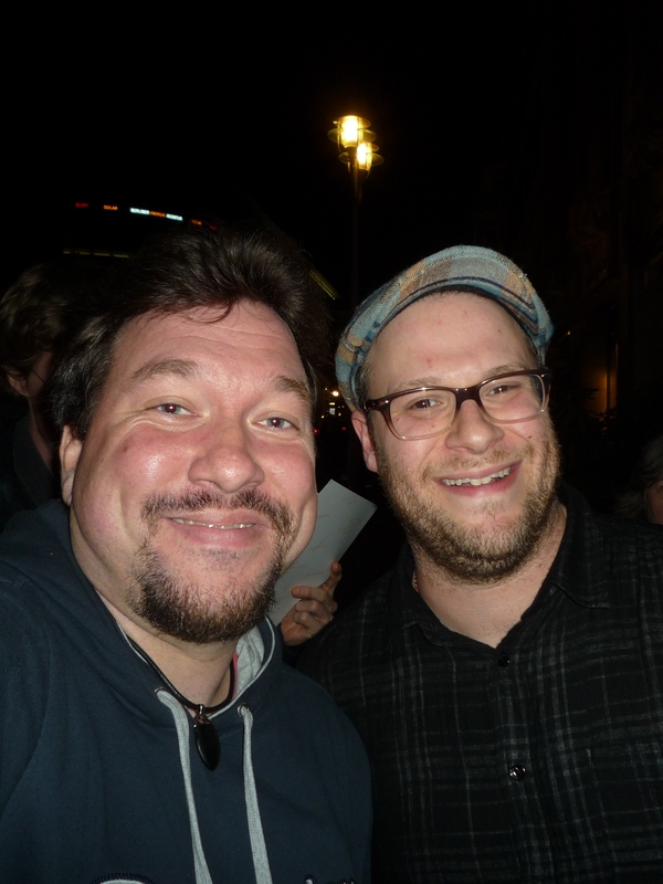 Seth Rogen Photo with RACC Autograph Collector RB-Autogramme Berlin