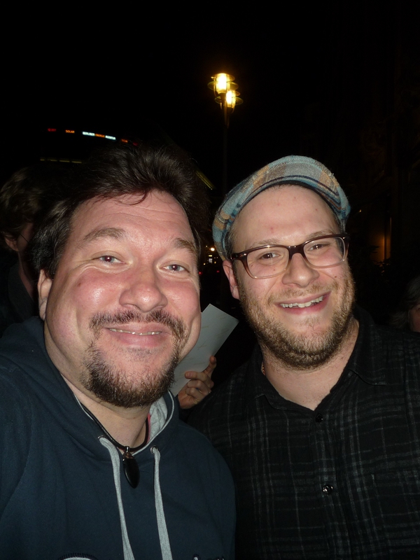Seth Rogen Photo with RACC Autograph Collector RB-Autogramme Berlin Seth Rogen Photo with RACC Autograph Collector RB-Autogramme Berlin