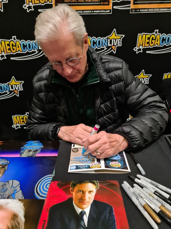 Bruce Boxleitner Signing Autograph for RACC Autograph Collector TIBERA AUTOGRAPHS