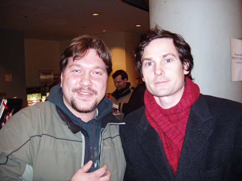 Henry Thomas Photo with RACC Autograph Collector RB-Autogramme Berlin Henry Thomas Photo with RACC Autograph Collector RB-Autogramme Berlin
