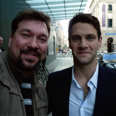 Justin Bartha Justin Bartha