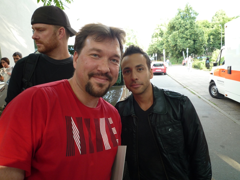 Howie D Photo with RACC Autograph Collector RB-Autogramme Berlin Howie D Photo with RACC Autograph Collector RB-Autogramme Berlin