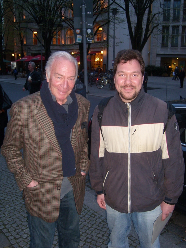 Christopher Plummer Photo with RACC Autograph Collector RB-Autogramme Berlin Christopher Plummer Photo with RACC Autograph Collector RB-Autogramme Berlin