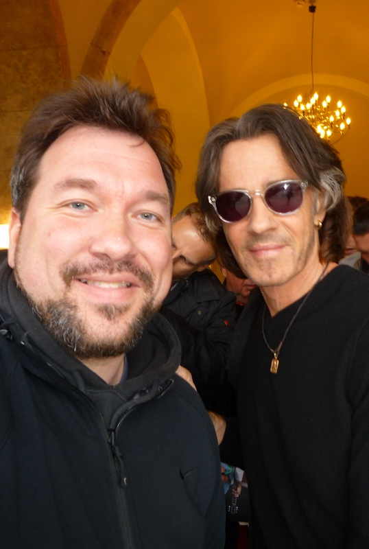 Rick Springfield Photo with RACC Autograph Collector RB-Autogramme Berlin Rick Springfield Photo with RACC Autograph Collector RB-Autogramme Berlin
