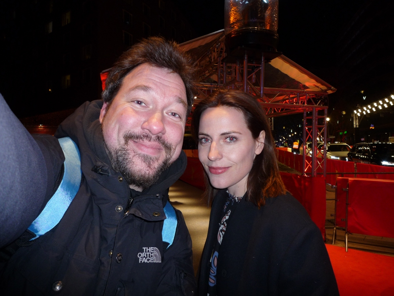 Antje Traue Photo with RACC Autograph Collector RB-Autogramme Berlin
