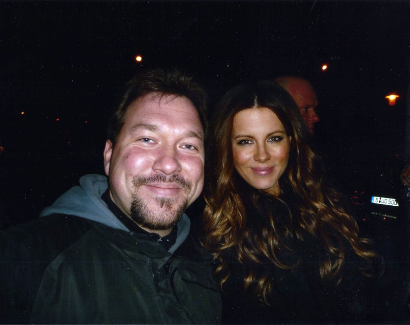 Kate Beckinsale Photo with RACC Autograph Collector RB-Autogramme Berlin Kate Beckinsale Photo with RACC Autograph Collector RB-Autogramme Berlin