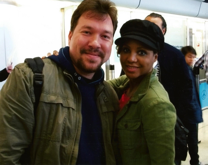 Toni Braxton Photo with RACC Autograph Collector RB-Autogramme Berlin