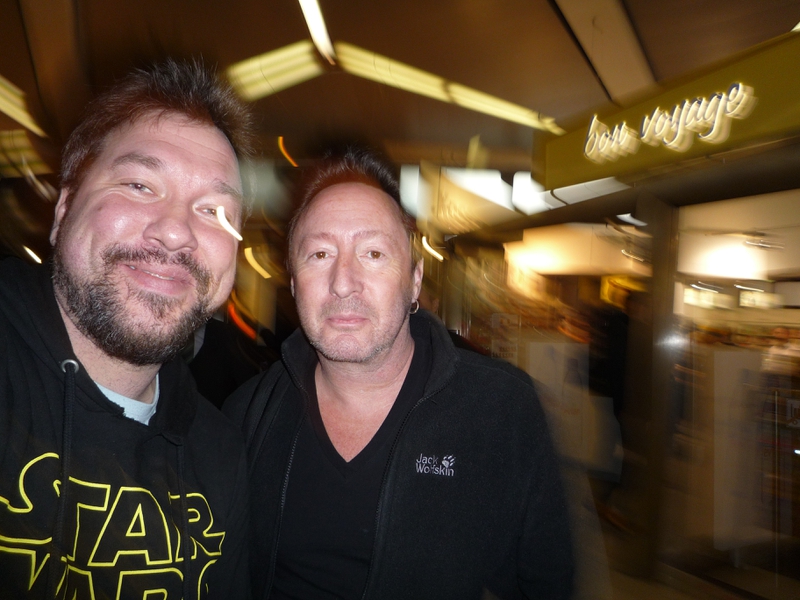 Julian Lennon Photo with RACC Autograph Collector RB-Autogramme Berlin