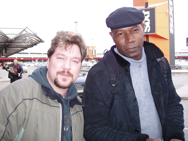 Dennis Haysbert Photo with RACC Autograph Collector RB-Autogramme Berlin