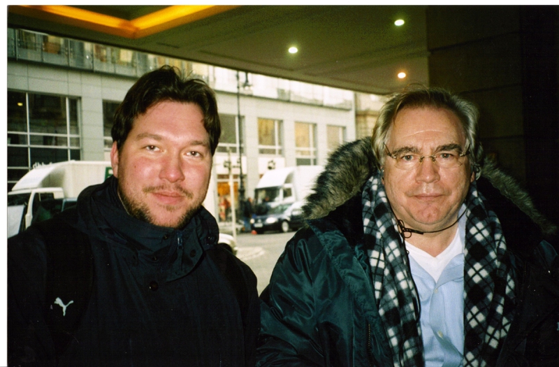 Brian Cox Photo with RACC Autograph Collector RB-Autogramme Berlin Brian Cox Photo with RACC Autograph Collector RB-Autogramme Berlin