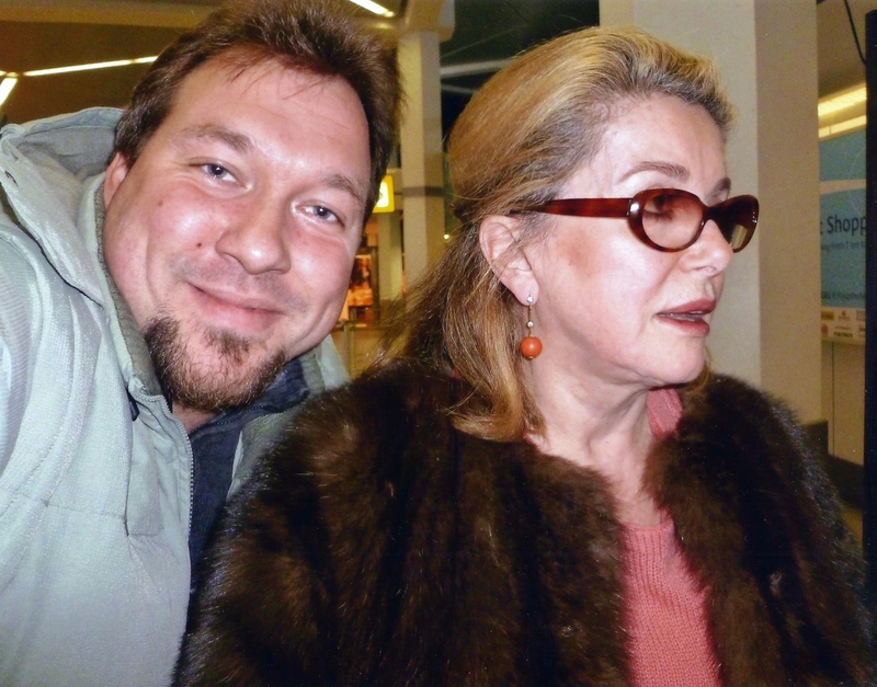 Catherine Deneuve Photo with RACC Autograph Collector RB-Autogramme Berlin