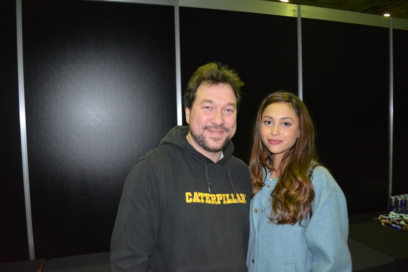 Lindsey Morgan Photo with RACC Autograph Collector RB-Autogramme Berlin