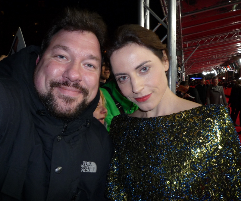 Antje Traue Photo with RACC Autograph Collector RB-Autogramme Berlin