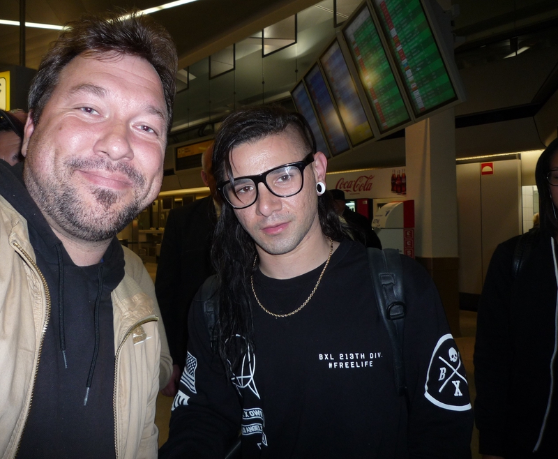 Skrillex Photo with RACC Autograph Collector RB-Autogramme Berlin