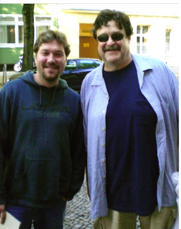 John Goodman Photo with RACC Autograph Collector RB-Autogramme Berlin