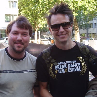 Mark Hoppus Autograph Profile