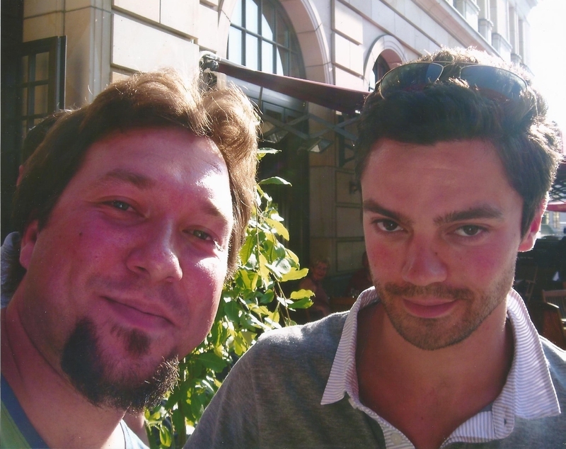 Dominic Cooper Photo with RACC Autograph Collector RB-Autogramme Berlin Dominic Cooper Photo with RACC Autograph Collector RB-Autogramme Berlin