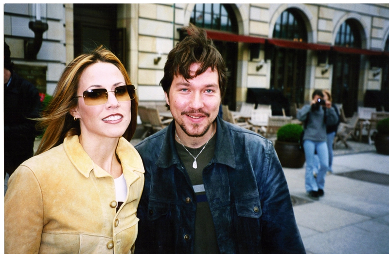 Sheryl Crow Photo with RACC Autograph Collector RB-Autogramme Berlin