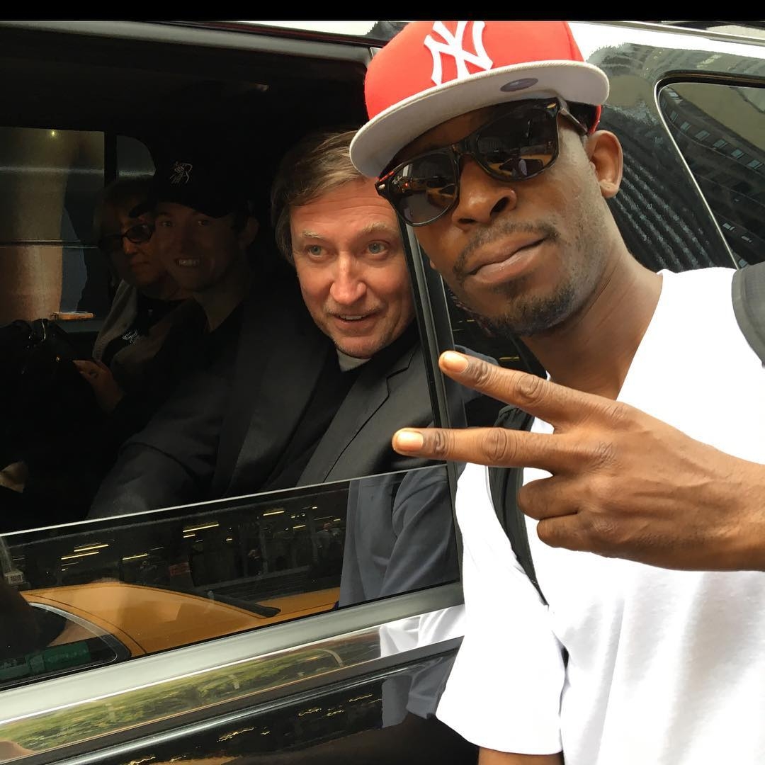 Wayne Gretzky with RACC Trusted collector GTV Reality