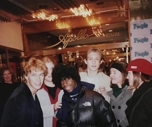 Isaac HansonTaylor HansonZac Hanson