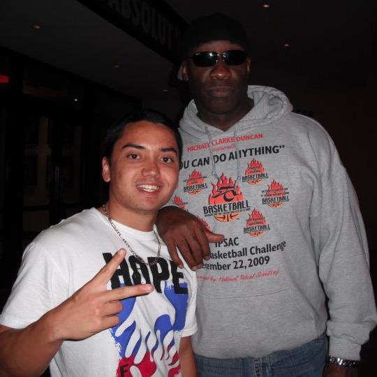 Michael Clarke Duncan Photo with RACC Autograph Collector Blue Line Signatures Michael Clarke Duncan Photo with RACC Autograph Collector Blue Line Signatures