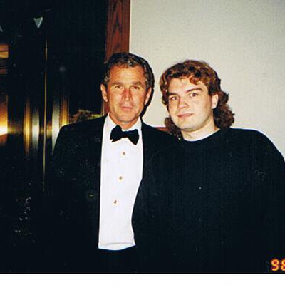 George W. Bush Autograph Profile