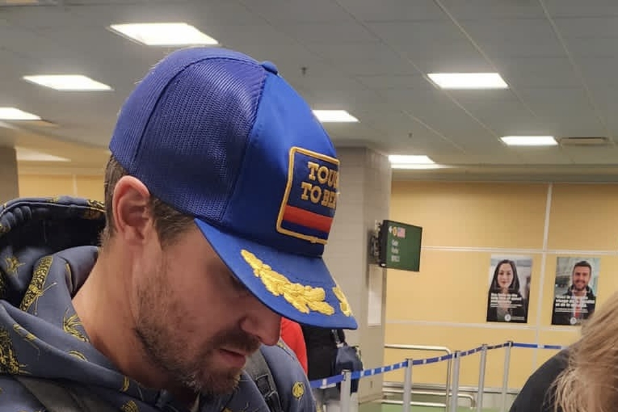 Stephen Amell