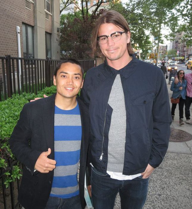 Josh Hartnett Photo with RACC Autograph Collector Blue Line Signatures Josh Hartnett Photo with RACC Autograph Collector Blue Line Signatures