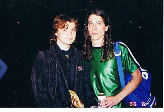 Dave Grohl Photo with RACC Autograph Collector bpautographs