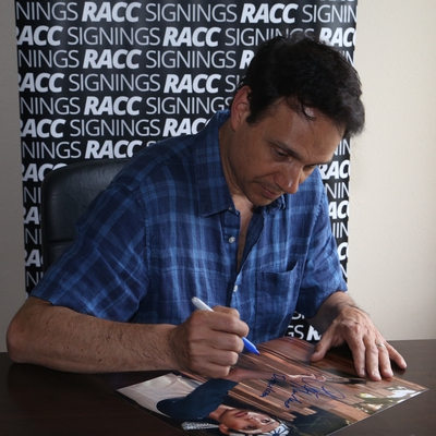 Ralph Macchio Autograph Profile