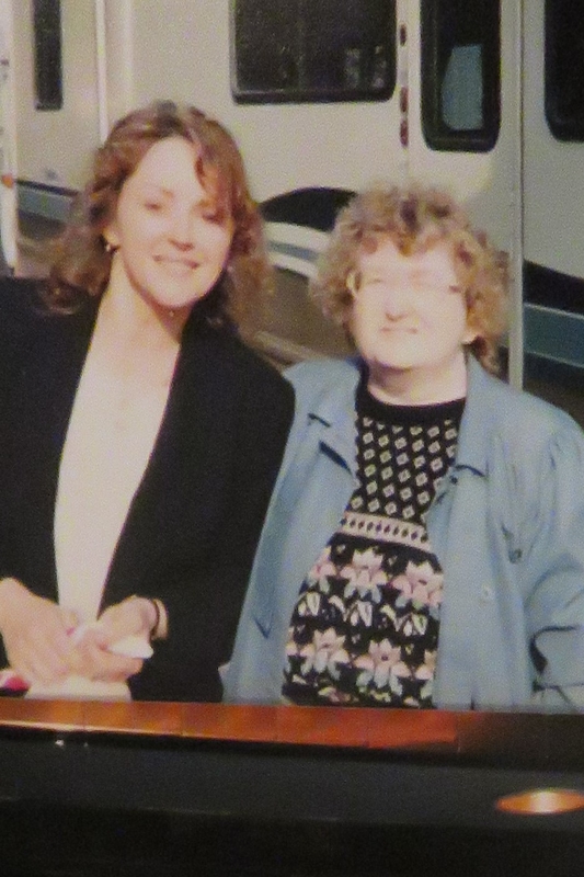 Bonnie Bedelia Photo with RACC Autograph Collector Sharon Howe