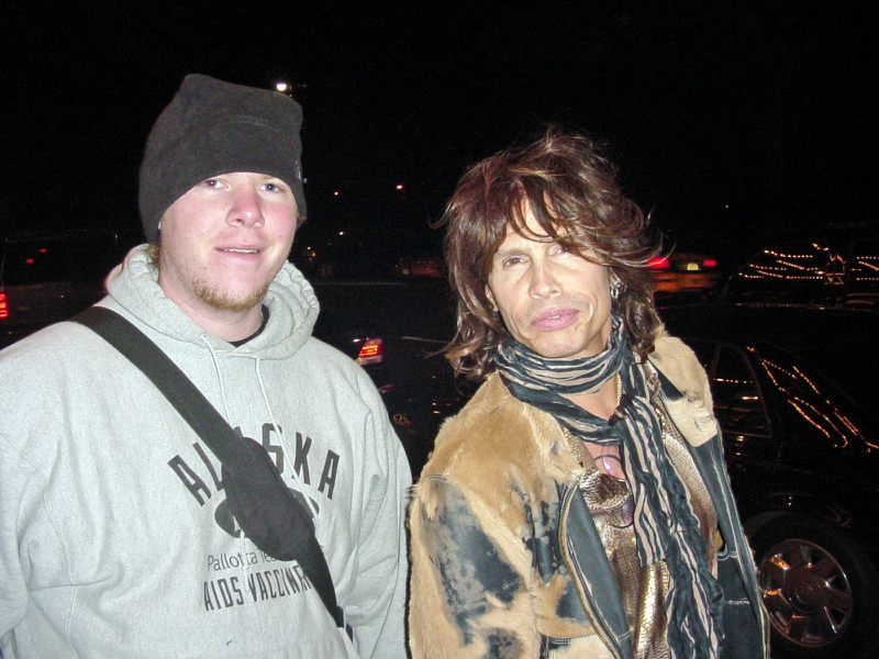 Steven Tyler Photo with RACC Autograph Collector Shark’s Treasures