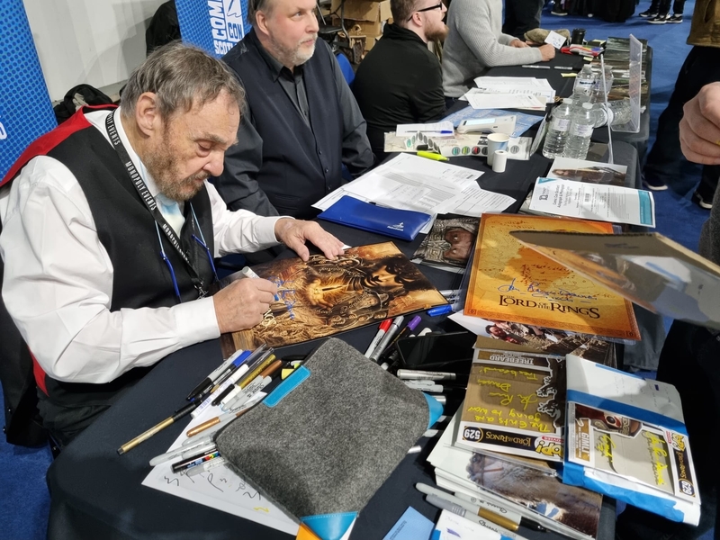 John Rhys-Davies Signing Autograph for RACC Autograph Collector Abz Autographs