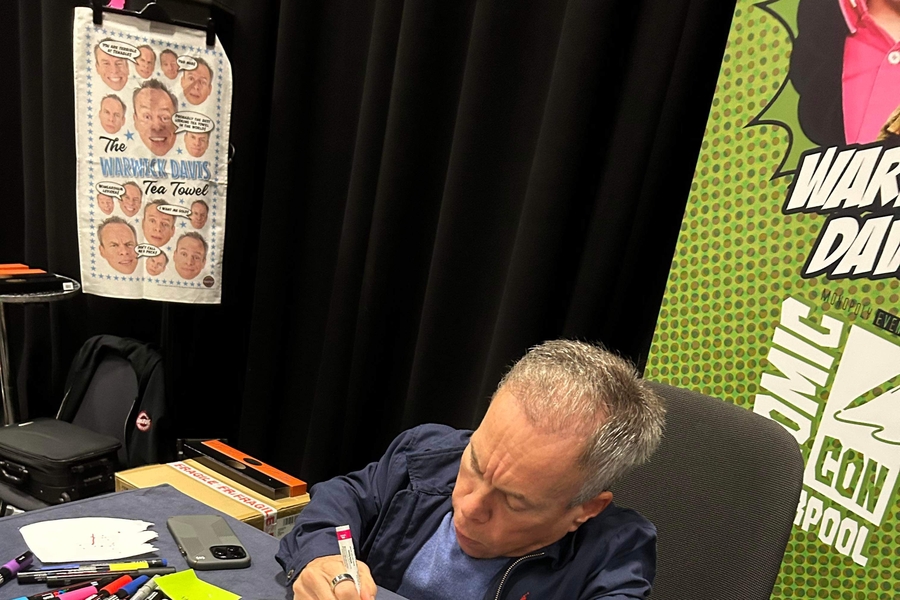 Warwick Davis