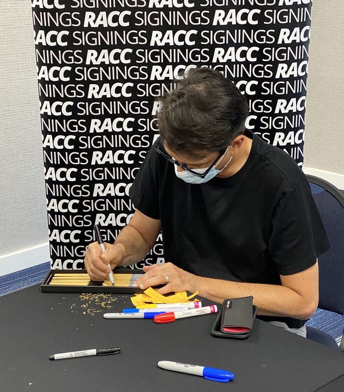 Ralph Macchio Signing Autographs for RACC Autograph Collector Framing History Ralph Macchio Signing Autograph for RACC Autograph Collector Framing History