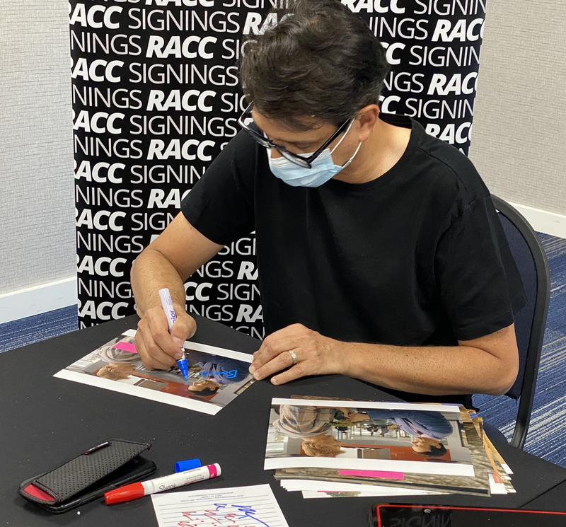 Ralph Macchio Signing Autographs for RACC Autograph Collector Framing History Ralph Macchio Signing Autograph for RACC Autograph Collector Framing History