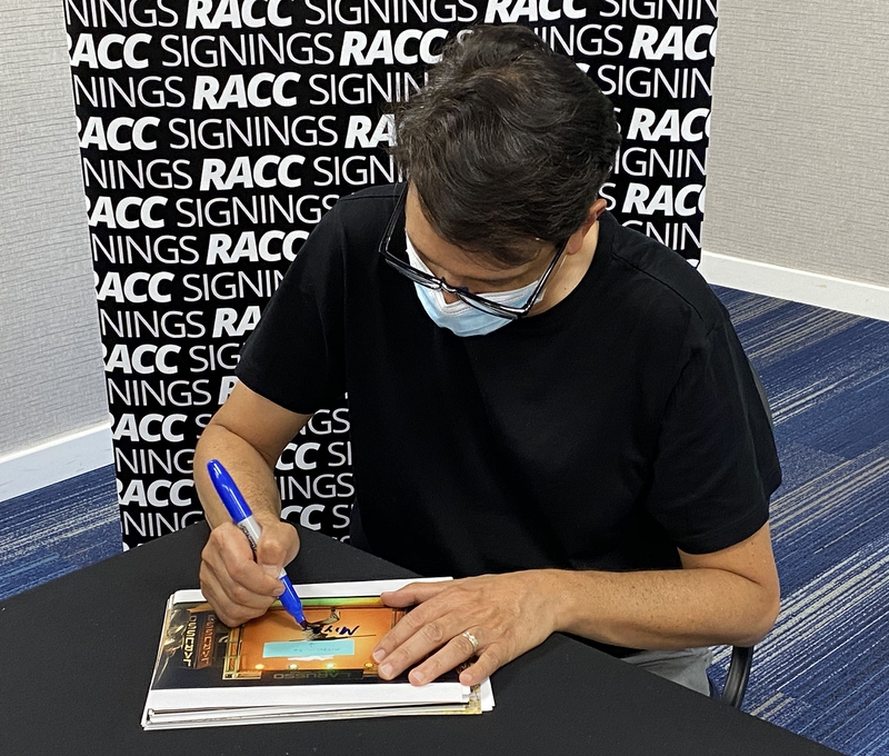 Ralph Macchio Signing Autographs for RACC Autograph Collector Framing History Ralph Macchio Signing Autograph for RACC Autograph Collector Framing History